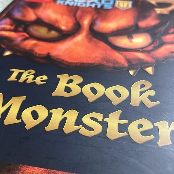 Lego NEXO Knights The Book of Monsters. Hardcover book. - Picture 4 of 12